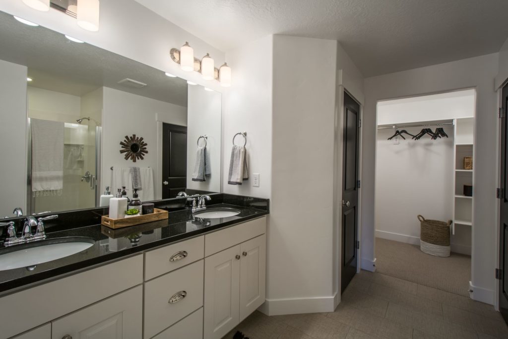 Lehi Gateway Townhome Model | EDGEhomes | Master bathroom ...