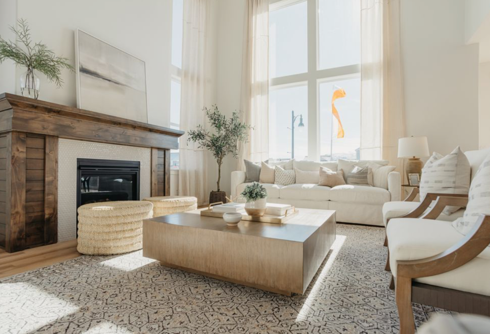 A newly finished living room in a new home built by EDGEhomes 